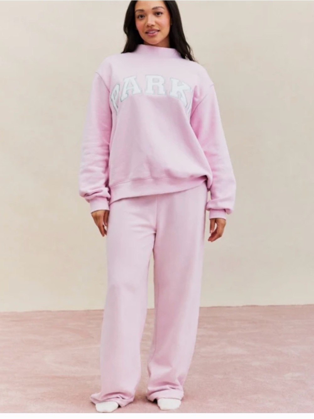 Parke
NWT
Parke Sprinkle Mock neck L/XL
$205
Pay in 4 interest-free